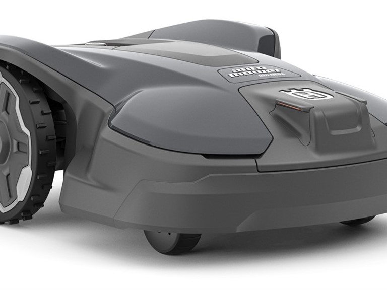 Automower 320 NERA: Mähroboter mit hoher Geländeleistung für Rasenflächen bis zu 2200 m²   Ein Mäh
